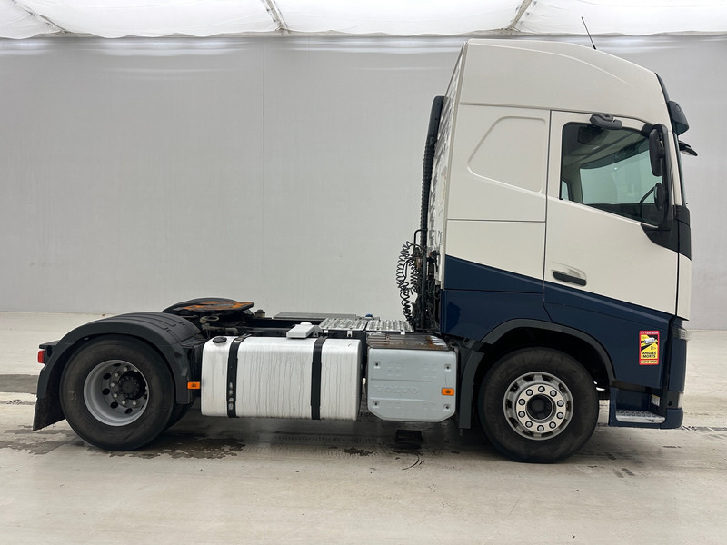 Volvo FH 420 Globetrotter - ADR - Cap tractor: Foto 4 Volvo FH 420 Globetrotter - ADR - Cap tractor: Foto 4