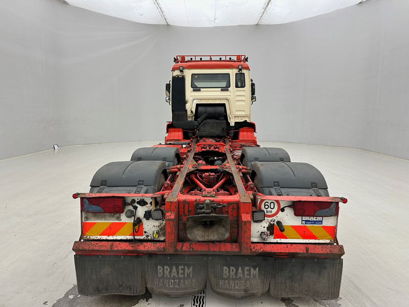 MAN TGA 33.430 - 6x4 - Camion şasiu: Foto 5 MAN TGA 33.430 - 6x4 - Camion şasiu: Foto 5