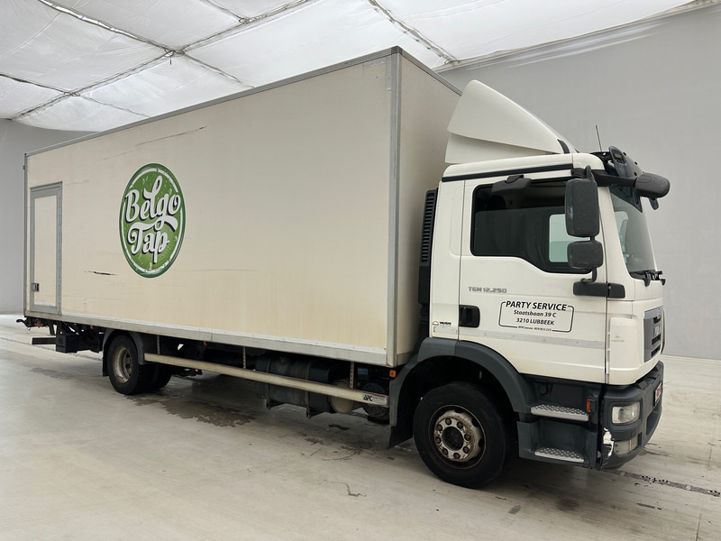 MAN TGM 12.250 - Camion furgon: Foto 3 MAN TGM 12.250 - Camion furgon: Foto 3