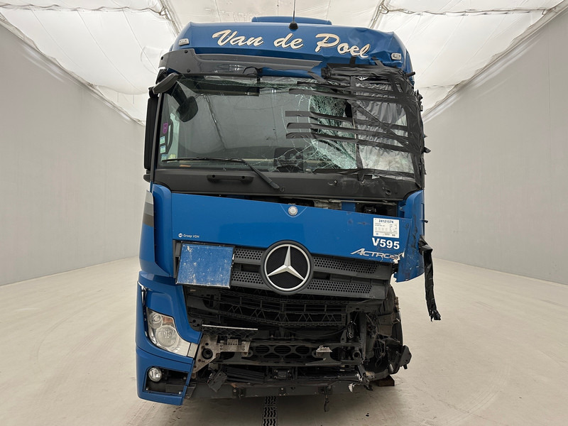 Mercedes-Benz Actros 2642 - 6x2 - Camion cu prelată: Foto 2 Mercedes-Benz Actros 2642 - 6x2 - Camion cu prelată: Foto 2