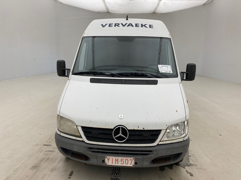 Mercedes-Benz Sprinter 311 CDi - Dubă: Foto 2 Mercedes-Benz Sprinter 311 CDi - Dubă: Foto 2