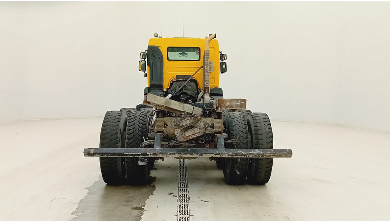 Renault Kerax 410 DXi - 8x4 - Camion şasiu: Foto 5 Renault Kerax 410 DXi - 8x4 - Camion şasiu: Foto 5