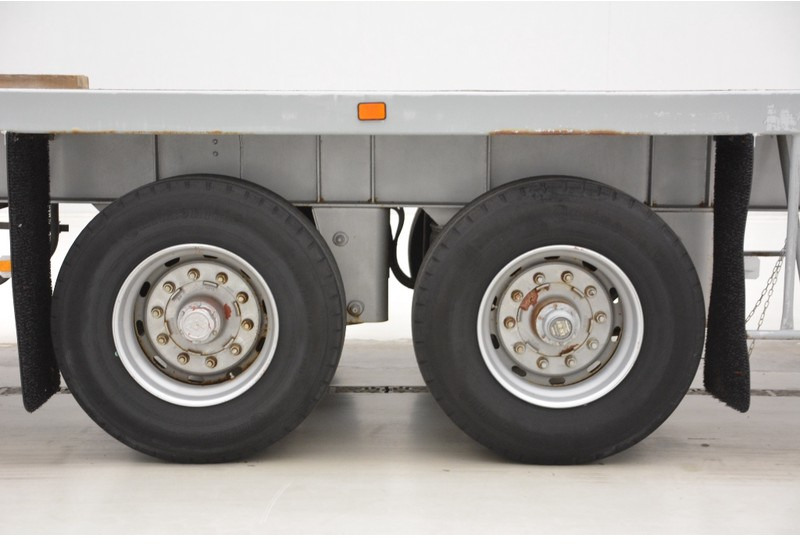 Samro Plateau - Semiremorcă platformă: Foto 4 Samro Plateau - Semiremorcă platformă: Foto 4