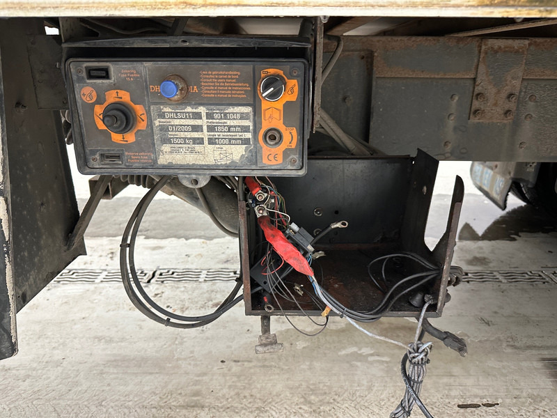 Scania P230 - Camion furgon: Foto 5 Scania P230 - Camion furgon: Foto 5