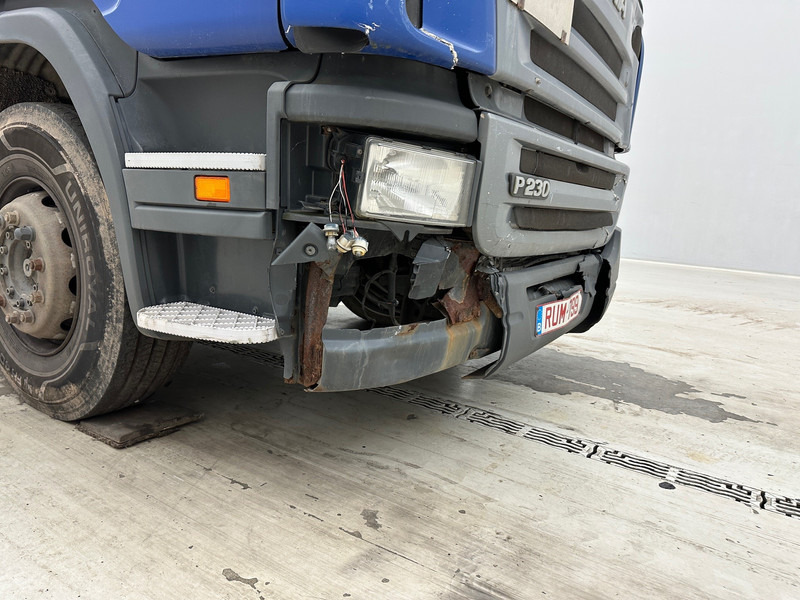 Scania P230 - Camion cu prelată: Foto 5 Scania P230 - Camion cu prelată: Foto 5