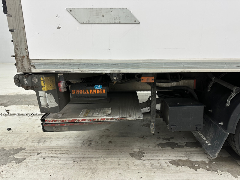 Volvo FL 210 - Camion frigider: Foto 4 Volvo FL 210 - Camion frigider: Foto 4