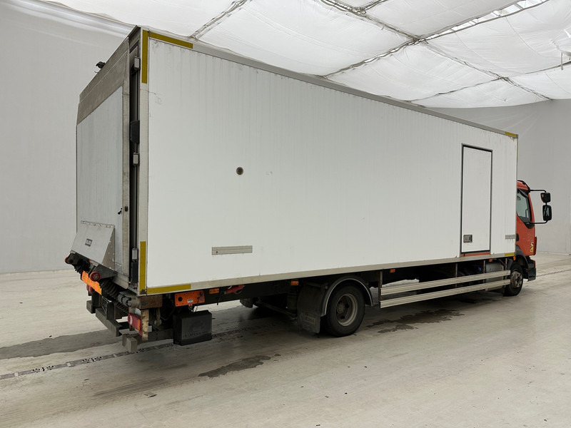 Volvo FL 210 - Camion frigider: Foto 4 Volvo FL 210 - Camion frigider: Foto 4