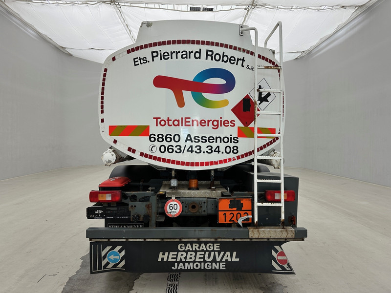 Camion cisternă Volvo FM400: Foto 5 Camion cisternă Volvo FM400: Foto 5