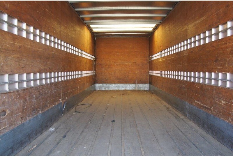 Volvo FM9.260 - Camion furgon: Foto 5 Volvo FM9.260 - Camion furgon: Foto 5