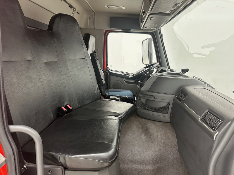 Autospeciala de stins incendii Volvo MAGIRUS ALP330 - FM 340 - 6x4: Foto 11 Autospeciala de stins incendii Volvo MAGIRUS ALP330 - FM 340 - 6x4: Foto 11