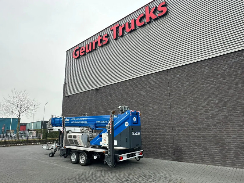 Böcker AHK 36/2400 MONTAGE KRAAN/KRAN/GRUA /CRANE - Macara tot teren: Foto 3 Böcker AHK 36/2400 MONTAGE KRAAN/KRAN/GRUA /CRANE - Macara tot teren: Foto 3