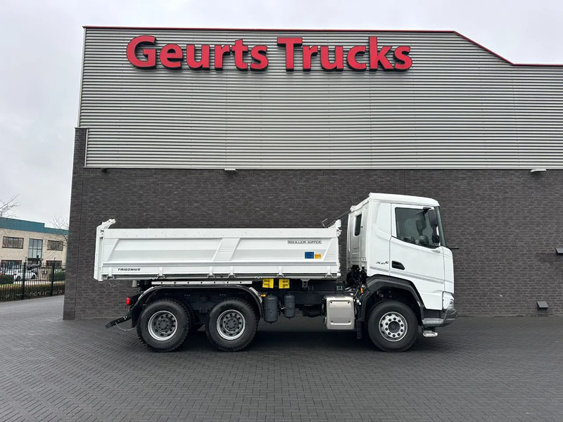 DAF XFC 480 FAT 6X4 + 3 ZIJDIGE KIPPER/TIPPER BORD MATIC - Camion basculantă: Foto 4 DAF XFC 480 FAT 6X4 + 3 ZIJDIGE KIPPER/TIPPER BORD MATIC - Camion basculantă: Foto 4