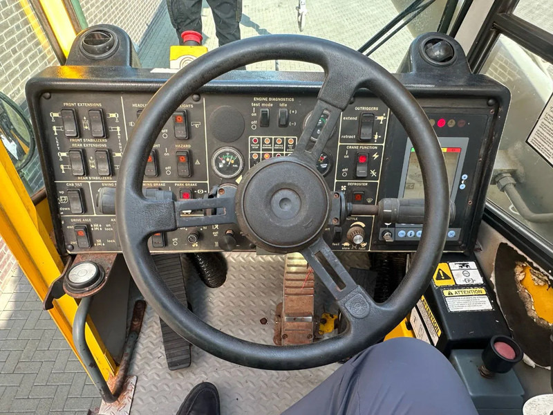 Macara pentru teren accidentat Grove RT890 E ROUGH TERRAIN CRANE, CE-markering: Foto 13 Macara pentru teren accidentat Grove RT890 E ROUGH TERRAIN CRANE, CE-markering: Foto 13