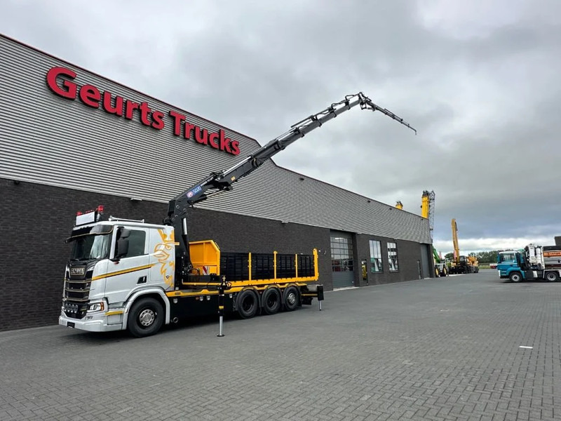 Scania R530 V8 NGS 8X4 TRIDEM MET HYVA 2Z KIPPER + HMF 5020-K6 + JIB FJ1000-K5 KRAAN/KRAN/CRANE/GRUA - Camion cu macara: Foto 3 Scania R530 V8 NGS 8X4 TRIDEM MET HYVA 2Z KIPPER + HMF 5020-K6 + JIB FJ1000-K5 KRAAN/KRAN/CRANE/GRUA - Camion cu macara: Foto 3