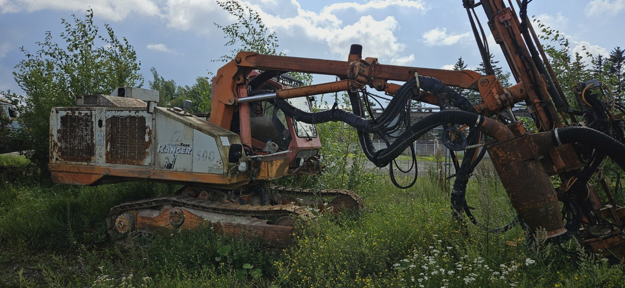 TAMROCK Ranger 500 - Masina de foraj orizontala: Foto 2 TAMROCK Ranger 500 - Masina de foraj orizontala: Foto 2