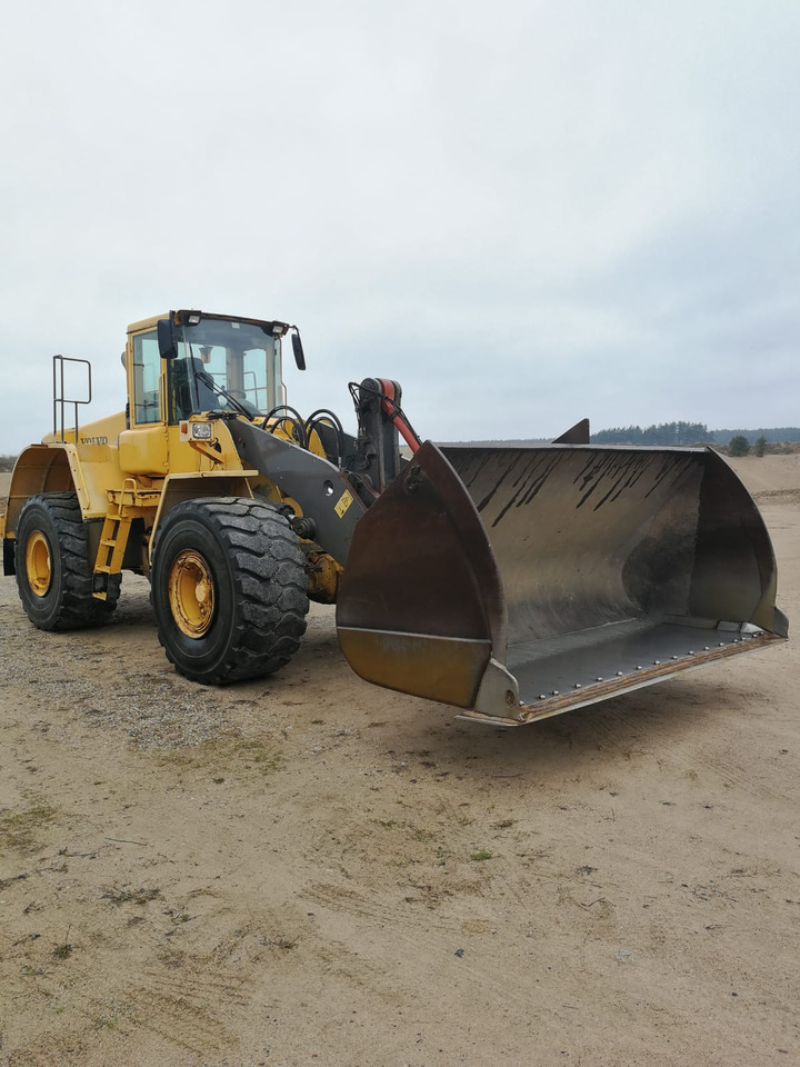 Volvo L150E - Încărcător frontal pe pneuri: Foto 1 Volvo L150E - Încărcător frontal pe pneuri: Foto 1