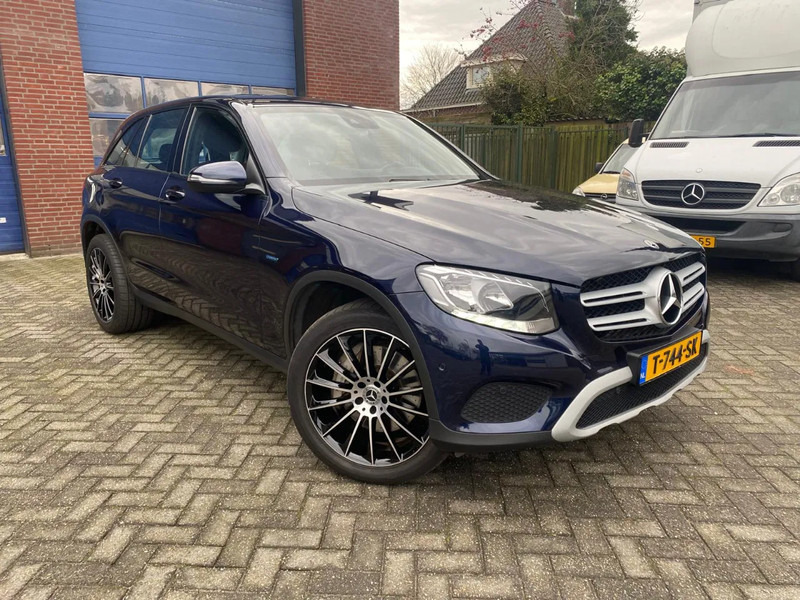 Mercedes-Benz GLC. 4 matic. 350E benzine /Hybrid - SUV: Foto 1 Mercedes-Benz GLC. 4 matic. 350E benzine /Hybrid - SUV: Foto 1