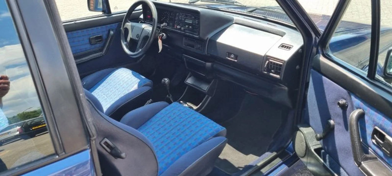 Cabrio Volkswagen golf cabrio.. 1.8 GTI: Foto 8 Cabrio Volkswagen golf cabrio.. 1.8 GTI: Foto 8