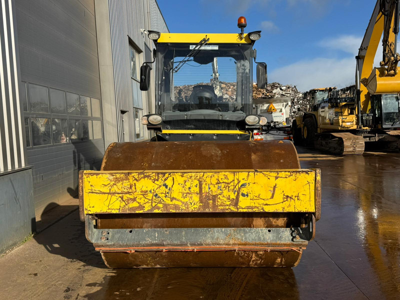 Cilindru compactor Bomag BW213D-5: Foto 8
