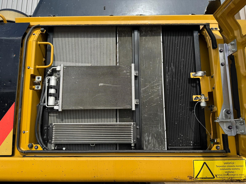 Excavator pe şenile Caterpillar 352F: Foto 18 Excavator pe şenile Caterpillar 352F: Foto 18