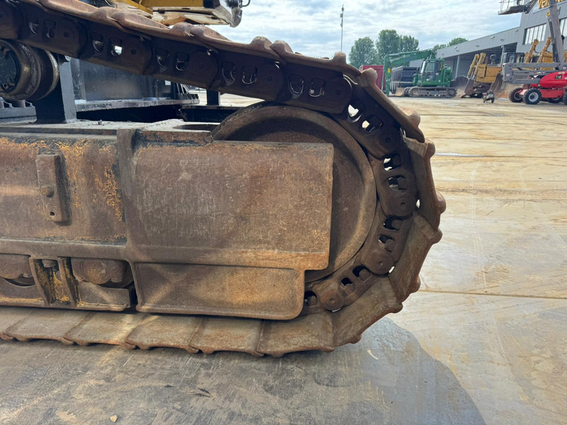 Excavator pe şenile Caterpillar 352F: Foto 16 Excavator pe şenile Caterpillar 352F: Foto 16