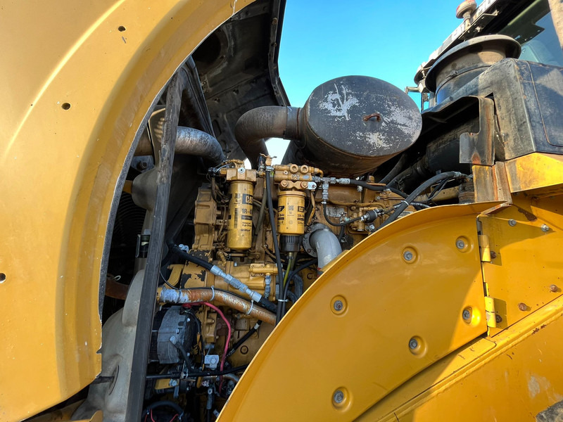 Încărcător frontal pe pneuri Caterpillar 980H: Foto 20 Încărcător frontal pe pneuri Caterpillar 980H: Foto 20