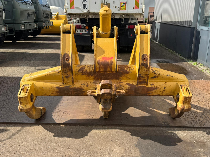 Caterpillar D6R Ripper - Dinte scarificator: Foto 4 Caterpillar D6R Ripper - Dinte scarificator: Foto 4