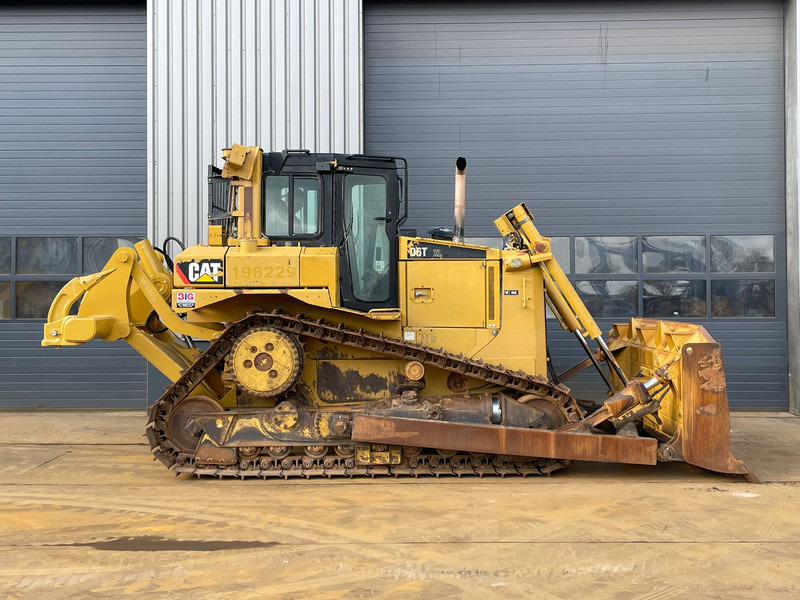 Buldozer Caterpillar D6T XL: Foto 6 Buldozer Caterpillar D6T XL: Foto 6