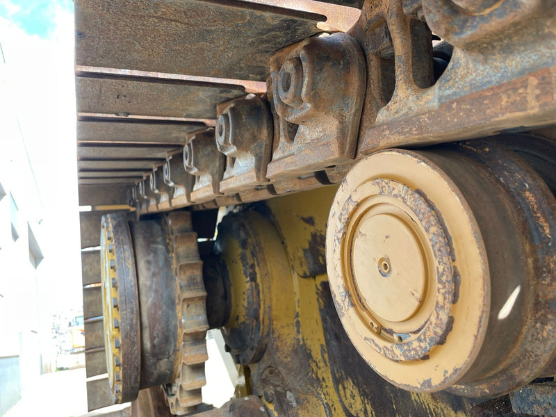 Buldozer Caterpillar D6T XL: Foto 18 Buldozer Caterpillar D6T XL: Foto 18