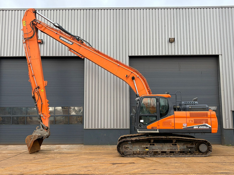 Doosan DX225LC-7 - Excavator pe şenile: Foto 1 Doosan DX225LC-7 - Excavator pe şenile: Foto 1