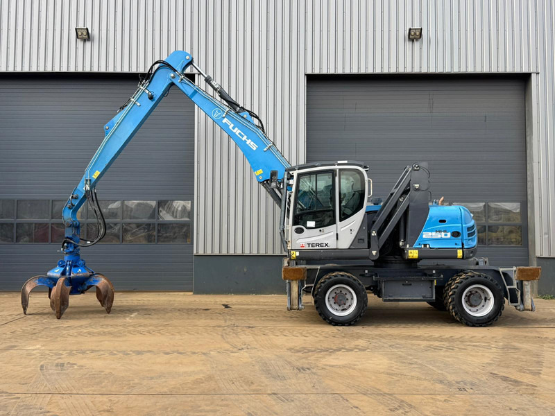 Fuchs MHL 250 - Excavator pentru manipulare de materiale: Foto 4 Fuchs MHL 250 - Excavator pentru manipulare de materiale: Foto 4