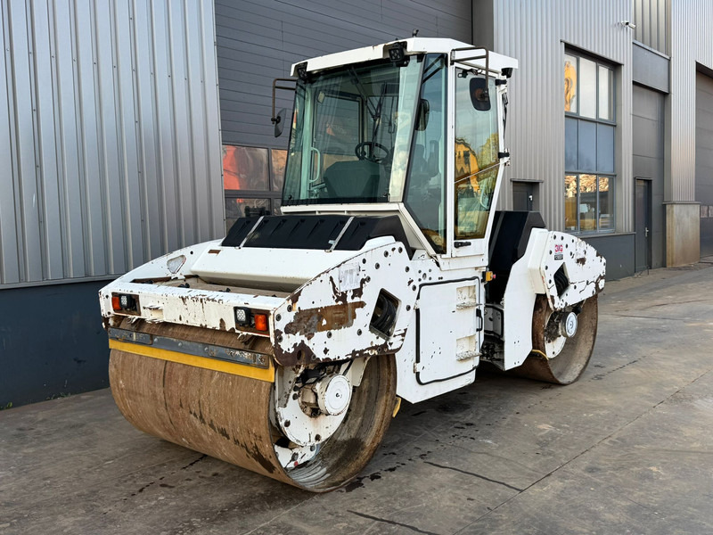 Hamm HD110 - Cilindru compactor: Foto 2 Hamm HD110 - Cilindru compactor: Foto 2