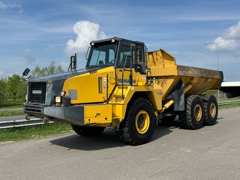 Komatsu HM300-2 - Camion articulat: Foto 2 Komatsu HM300-2 - Camion articulat: Foto 2