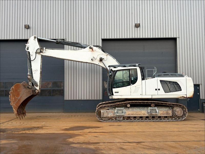 Liebherr R950 SHD (R944 / R945 / R946) - Excavator pe şenile: Foto 1 Liebherr R950 SHD (R944 / R945 / R946) - Excavator pe şenile: Foto 1