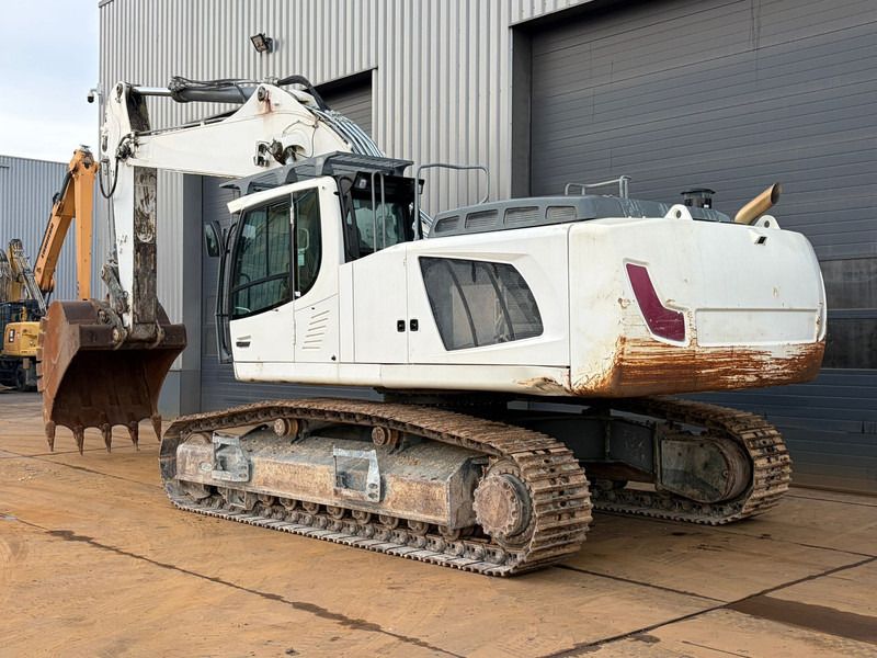 Liebherr R950 SHD (R944 / R945 / R946) - Excavator pe şenile: Foto 3 Liebherr R950 SHD (R944 / R945 / R946) - Excavator pe şenile: Foto 3