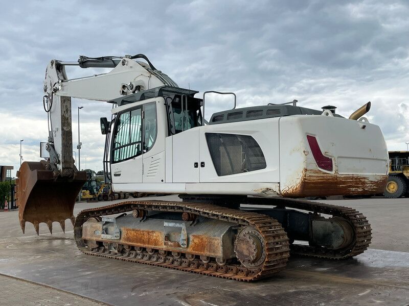 Liebherr R950 SHD (R944 / R945 / R946) - Excavator pe şenile: Foto 3 Liebherr R950 SHD (R944 / R945 / R946) - Excavator pe şenile: Foto 3