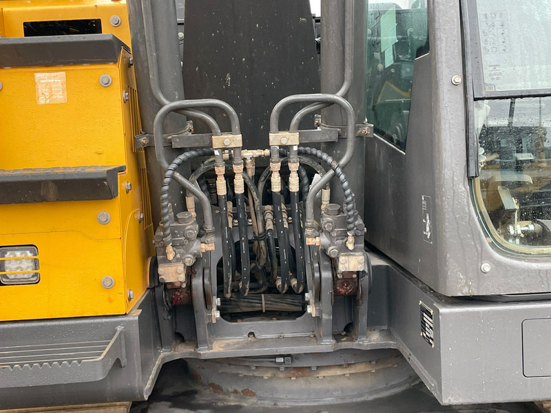 Excavator pe şenile Volvo ECR145EL: Foto 9