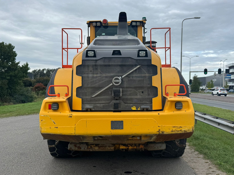 Volvo L220H - Încărcător frontal pe pneuri: Foto 4 Volvo L220H - Încărcător frontal pe pneuri: Foto 4