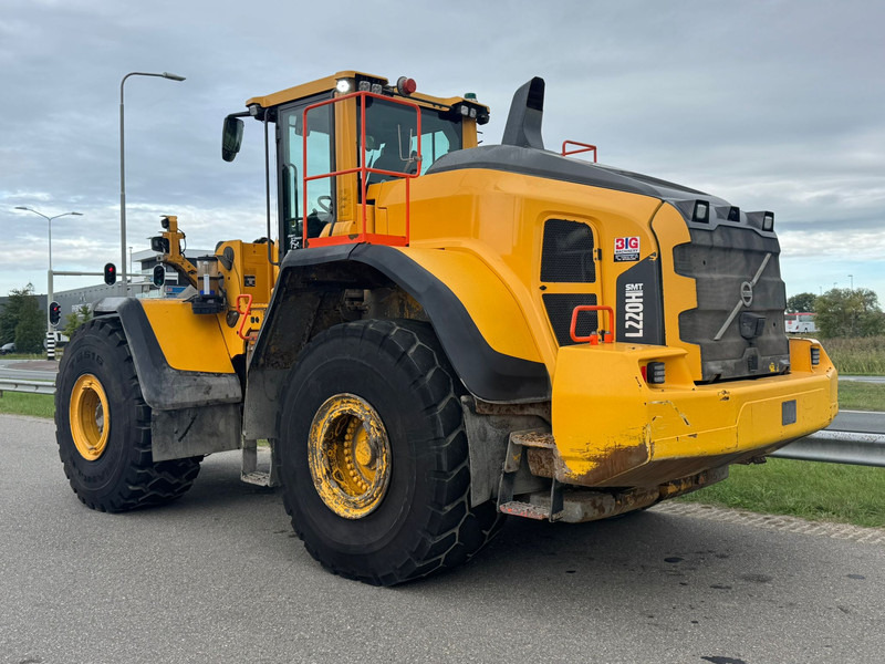Volvo L220H - Încărcător frontal pe pneuri: Foto 3 Volvo L220H - Încărcător frontal pe pneuri: Foto 3