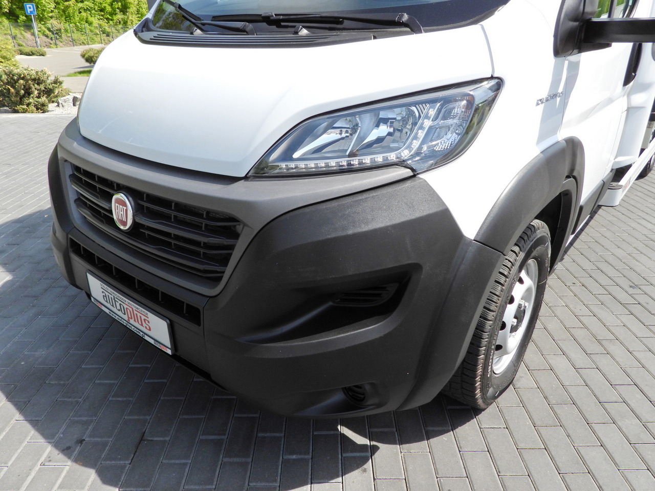 Autoutilitară cu prelată FIAT DUCATO TARPAULIN 10 PALLETS WEBASTO CRUISE CONTROL AIR CONDITIONING LED LIGHTS PNEUMATICS 160HP: Foto 19 Autoutilitară cu prelată FIAT DUCATO TARPAULIN 10 PALLETS WEBASTO CRUISE CONTROL AIR CONDITIONING LED LIGHTS PNEUMATICS 160HP: Foto 19