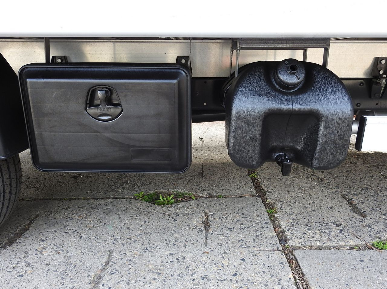 Autoutilitară cu prelată IVECO DAILY 35S18 TARPAULIN 10 PALLETS WEBASTO CRUISE CONTROL LED LIGHTS AIR CONDITIONING  180HP: Foto 25