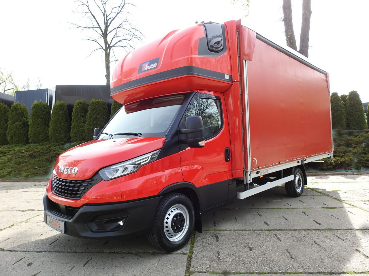 Autoutilitară cu prelată IVECO DAILY 35S18 TARPAULIN 10 PALLETS WEBASTO CRUISE CONTROL LED LIGHTS AIR CONDITIONING  180HP: Foto 24