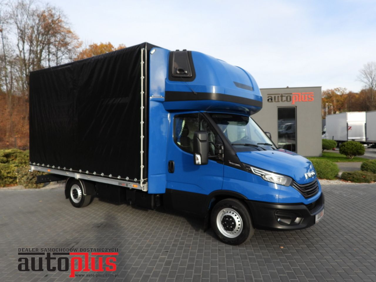 IVECO DAILY 35S21 TARPAULIN 10 PALLETS WEBASTO CRUISE CONTROL NAVIGATION LED LIGHTS AUTOMATIC TRANSMISSION HI-MATIC AIR CONDITIONING 210HP - Autoutilitară cu prelată: Foto 1 IVECO DAILY 35S21 TARPAULIN 10 PALLETS WEBASTO CRUISE CONTROL NAVIGATION LED LIGHTS AUTOMATIC TRANSMISSION HI-MATIC AIR CONDITIONING 210HP - Autoutilitară cu prelată: Foto 1