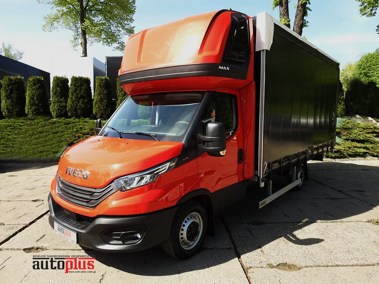 IVECO DAILY NEW TARPAULIN 10 PALLETS WEBASTO CRUISE CONTROL NAVIGATION AIR CONDITIONING LED LIGHTS 180HP - Autoutilitară cu prelată: Foto 1 IVECO DAILY NEW TARPAULIN 10 PALLETS WEBASTO CRUISE CONTROL NAVIGATION AIR CONDITIONING LED LIGHTS 180HP - Autoutilitară cu prelată: Foto 1