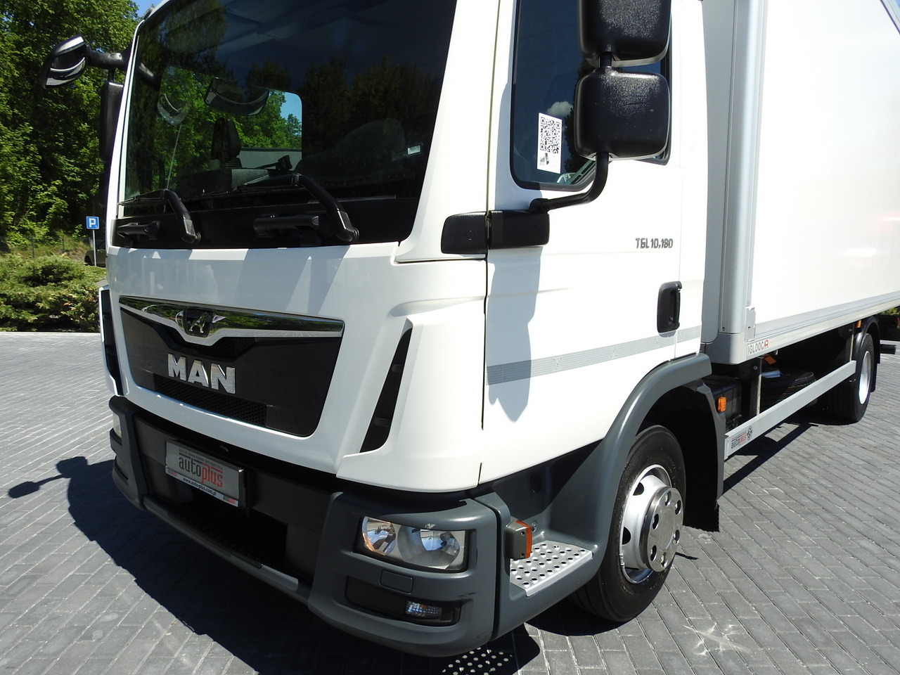 MAN TGL 10.180 REGRIGERATOR BOX -20*C 11 PALLETS POWER SUPPLY 230V AIR CONDITIONING PNEUMATICS TWIN WHEELS 180HP în leasing MAN TGL 10.180 REGRIGERATOR BOX -20*C 11 PALLETS POWER SUPPLY 230V AIR CONDITIONING PNEUMATICS TWIN WHEELS 180HP: Foto 20 MAN TGL 10.180 REGRIGERATOR BOX -20*C 11 PALLETS POWER SUPPLY 230V AIR CONDITIONING PNEUMATICS TWIN WHEELS 180HP în leasing MAN TGL 10.180 REGRIGERATOR BOX -20*C 11 PALLETS POWER SUPPLY 230V AIR CONDITIONING PNEUMATICS TWIN WHEELS 180HP: Foto 20