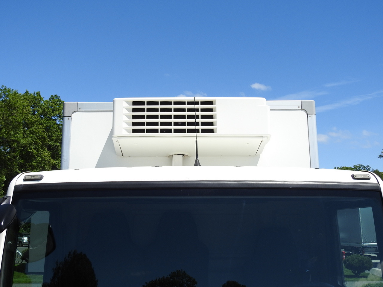 MAN TGL 10.180 REGRIGERATOR BOX -20*C 11 PALLETS POWER SUPPLY 230V AIR CONDITIONING PNEUMATICS TWIN WHEELS 180HP în leasing MAN TGL 10.180 REGRIGERATOR BOX -20*C 11 PALLETS POWER SUPPLY 230V AIR CONDITIONING PNEUMATICS TWIN WHEELS 180HP: Foto 16 MAN TGL 10.180 REGRIGERATOR BOX -20*C 11 PALLETS POWER SUPPLY 230V AIR CONDITIONING PNEUMATICS TWIN WHEELS 180HP în leasing MAN TGL 10.180 REGRIGERATOR BOX -20*C 11 PALLETS POWER SUPPLY 230V AIR CONDITIONING PNEUMATICS TWIN WHEELS 180HP: Foto 16