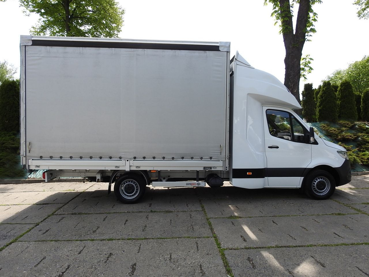 Autoutilitară cu prelată MERCEDES SPRINTER 316 TARPAULIN 10 PALLETS WEBASTO CRUISE CONTROL AIR CONDITIONING 165HP: Foto 7 Autoutilitară cu prelată MERCEDES SPRINTER 316 TARPAULIN 10 PALLETS WEBASTO CRUISE CONTROL AIR CONDITIONING 165HP: Foto 7