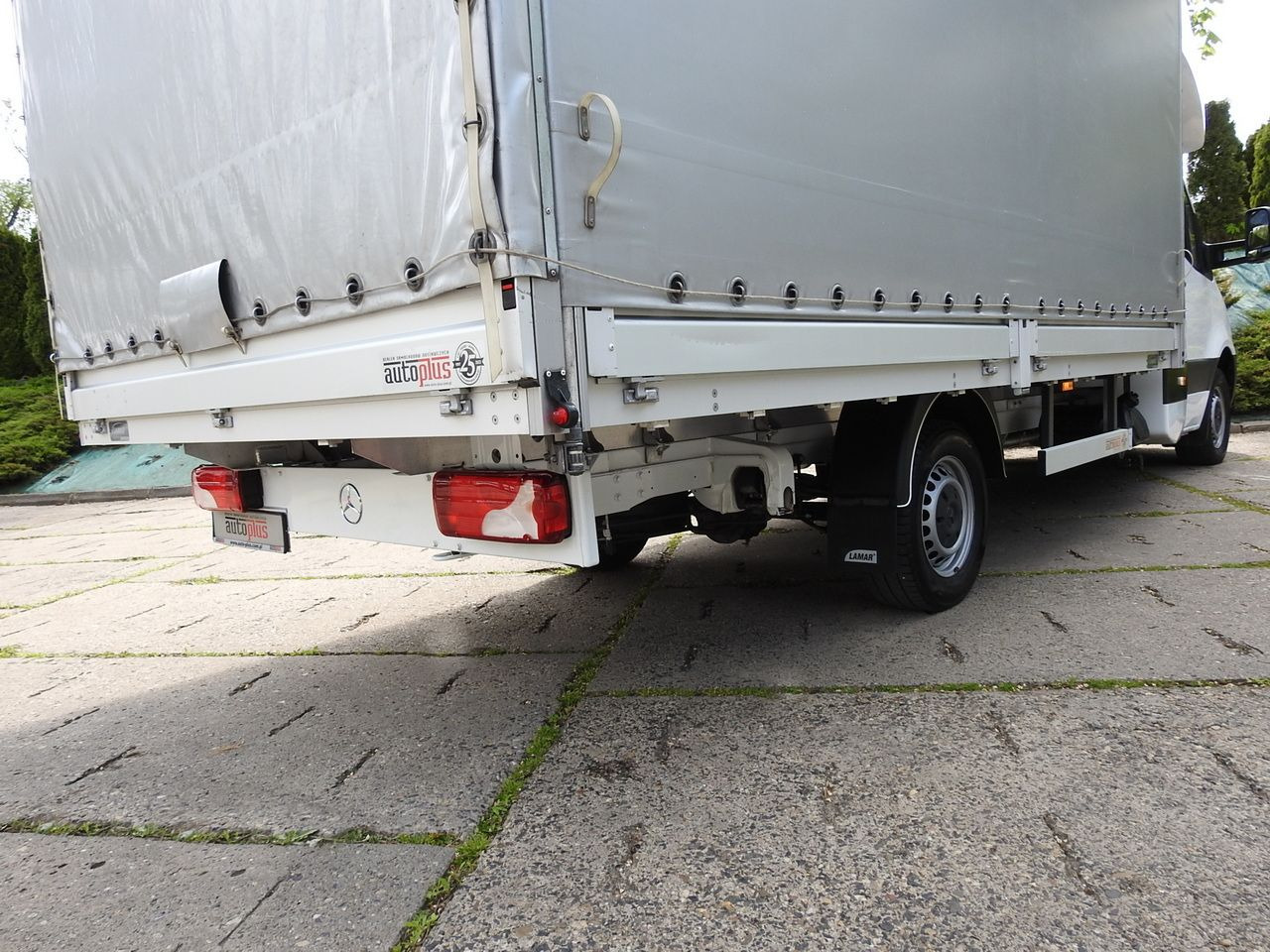 Autoutilitară cu prelată MERCEDES SPRINTER 316 TARPAULIN 10 PALLETS WEBASTO CRUISE CONTROL AIR CONDITIONING 165HP: Foto 25 Autoutilitară cu prelată MERCEDES SPRINTER 316 TARPAULIN 10 PALLETS WEBASTO CRUISE CONTROL AIR CONDITIONING 165HP: Foto 25
