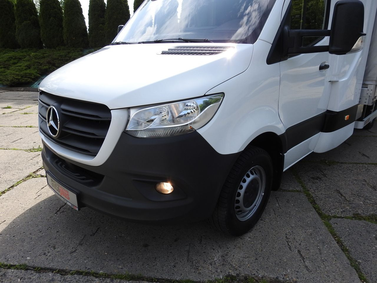 Autoutilitară cu prelată MERCEDES SPRINTER 316 TARPAULIN 10 PALLETS WEBASTO CRUISE CONTROL AIR CONDITIONING 165HP: Foto 18 Autoutilitară cu prelată MERCEDES SPRINTER 316 TARPAULIN 10 PALLETS WEBASTO CRUISE CONTROL AIR CONDITIONING 165HP: Foto 18