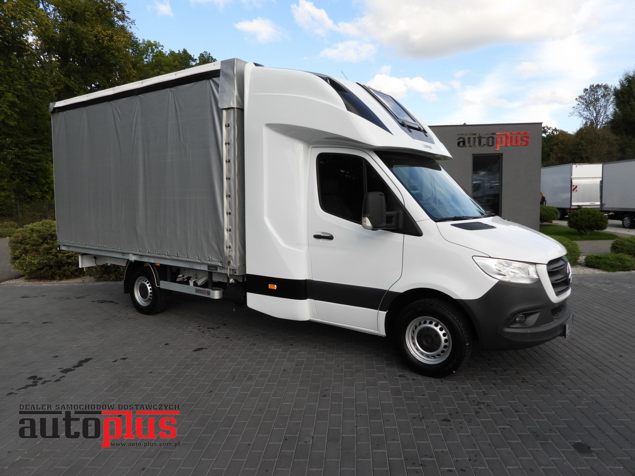 MERCEDES SPRINTER 316 TARPAULIN 8 PALLETS WEBASTO CRUISE CONTROL AIR CONDITIONING 160HP - Autoutilitară cu prelată: Foto 1 MERCEDES SPRINTER 316 TARPAULIN 8 PALLETS WEBASTO CRUISE CONTROL AIR CONDITIONING 160HP - Autoutilitară cu prelată: Foto 1
